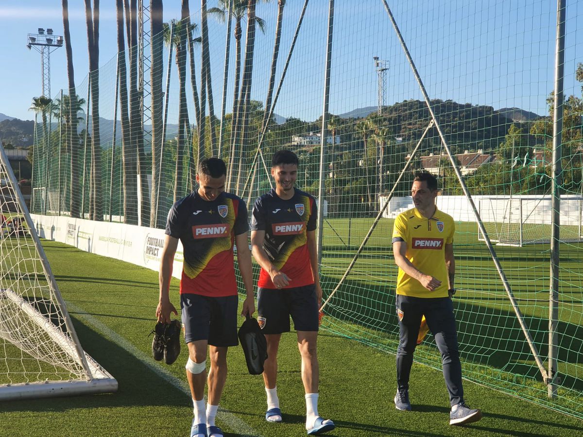 Exercițiu hazliu la antrenamentul „naționalei” olimpice, înaintea duelului cu Australia U23 » Ce a făcut Rădoi