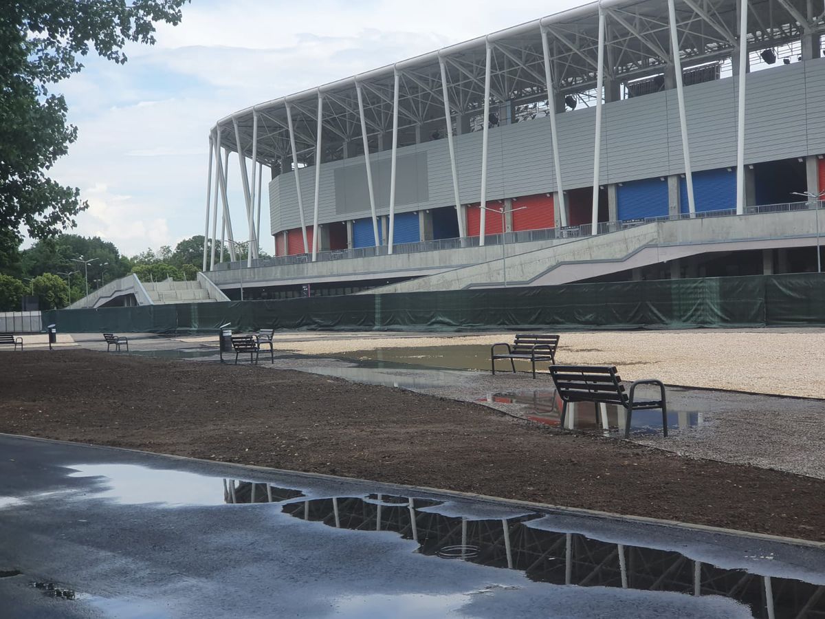 Mai mulți fani la EURO 2020 pe Arena Națională doar în optimi! FRF a lămurit situația după declarația ministrului Novak