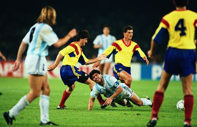 Naționala României, la 100 de ani » Topul celor mari frumoase partide din istorie + 14 meciuri de coșmar