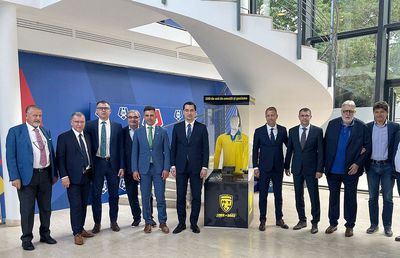 Centenarul „naționalei”, sărbătorit de FRF departe de ochii lumii » Ministrul Novak, prezent la eveniment: „Îmi doresc ca statul să susțină financiar și fotbalul”