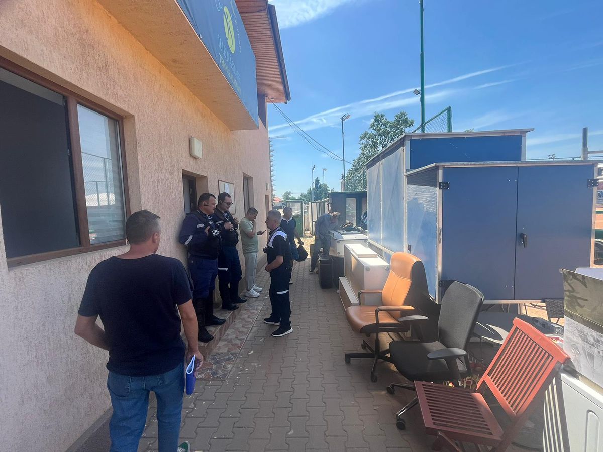 Scandal cu poliție, acuzații grave și live pe Facebook la baza Voința