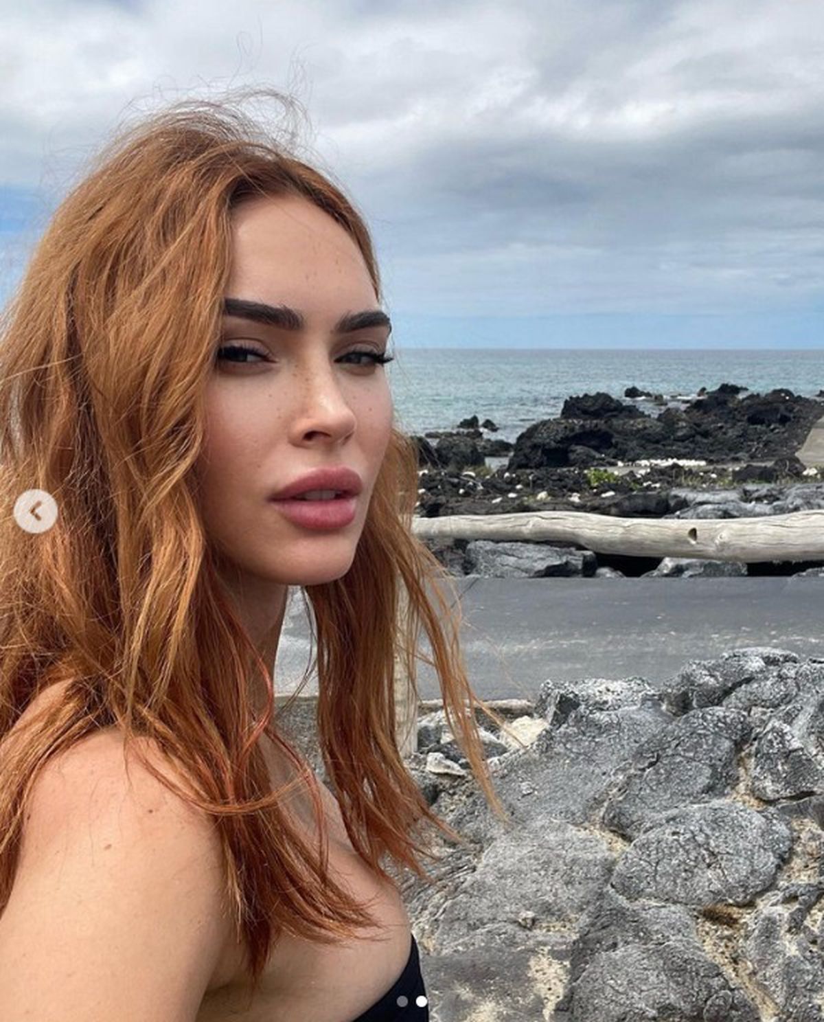 Luptătorul UFC a dezvăluit ce mesaje i-a trimis Megan Fox: „Sensibil și dulce”