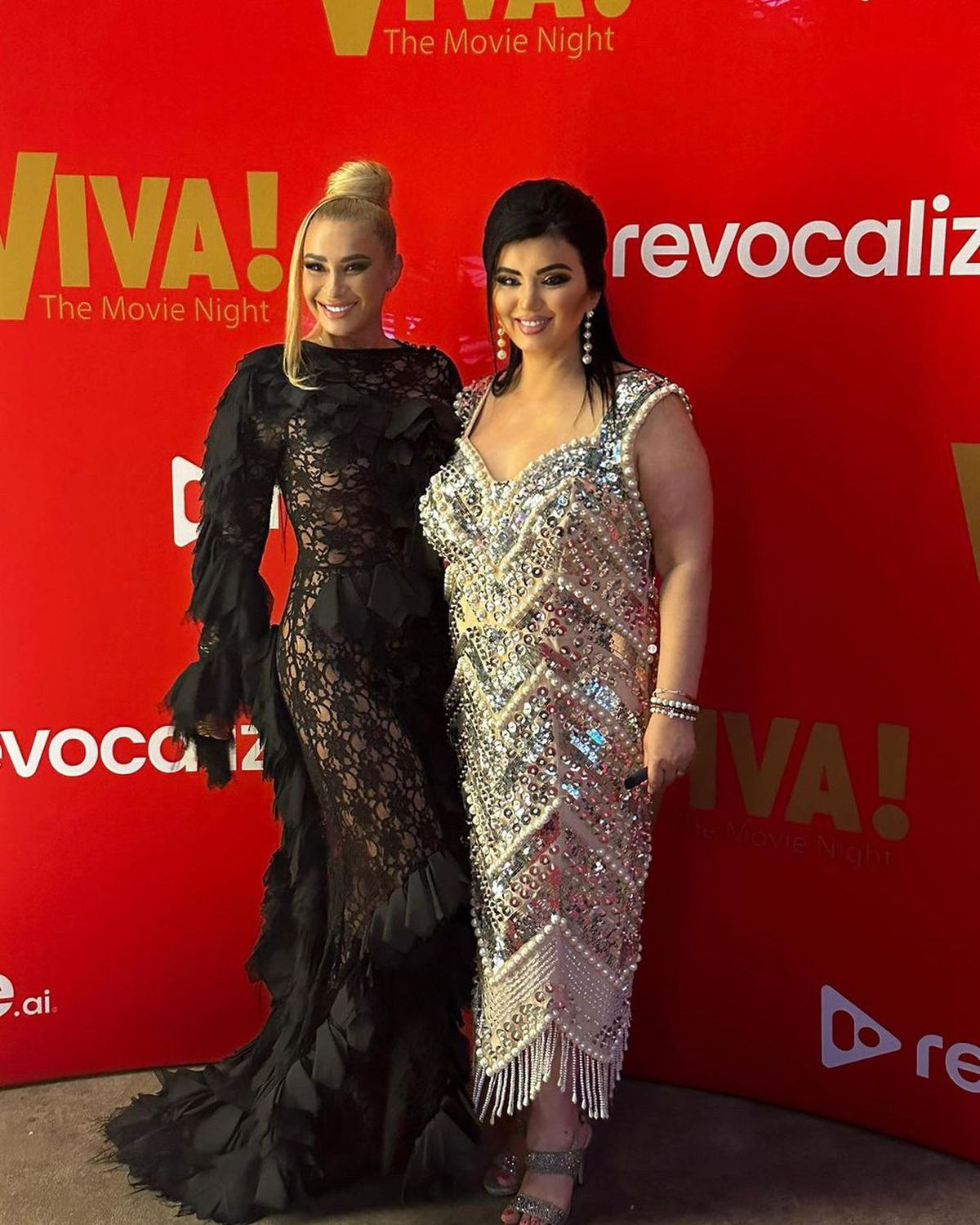 Anamaria Prodan, o nouă apariție extravagantă » Tratament cu aur de 24K: „Sunt foarte fericită”