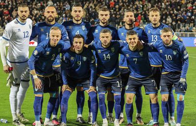 Kosovo, naționala paradoxurilor » Giresse a convocat mai puțini jucători decât Iordănescu, dar mai scumpi