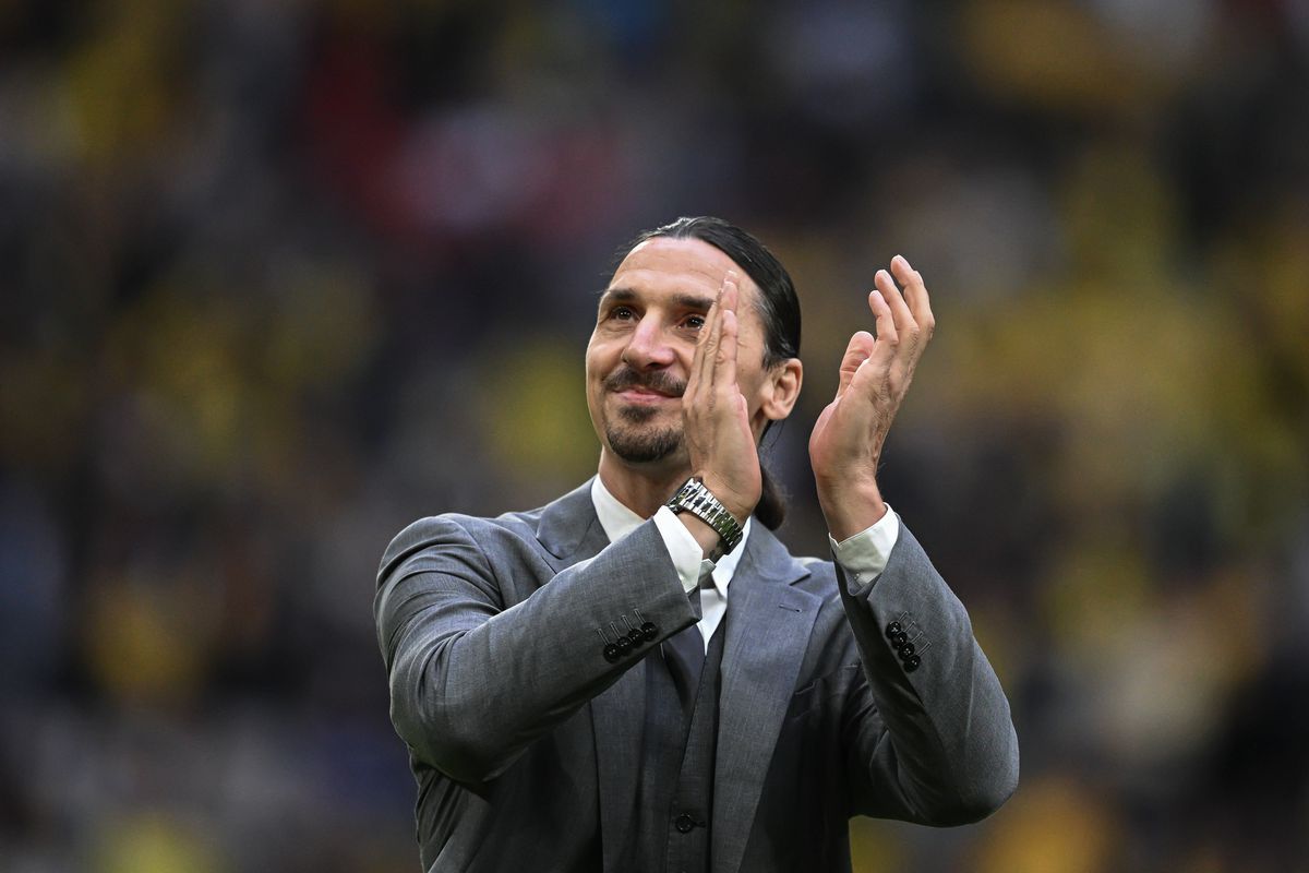 Zlatan Ibrahimovic a fost aclamat de un stadion întreg după Suedia - Serbia » Golgheterul naționalei, copleșit de emoții