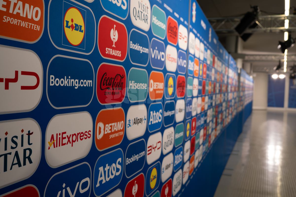 Echipa GSP.RO a intrat în vestiarul României de pe Allianz Arena! Insider în stadionul unde naționala debutează la EURO 2024