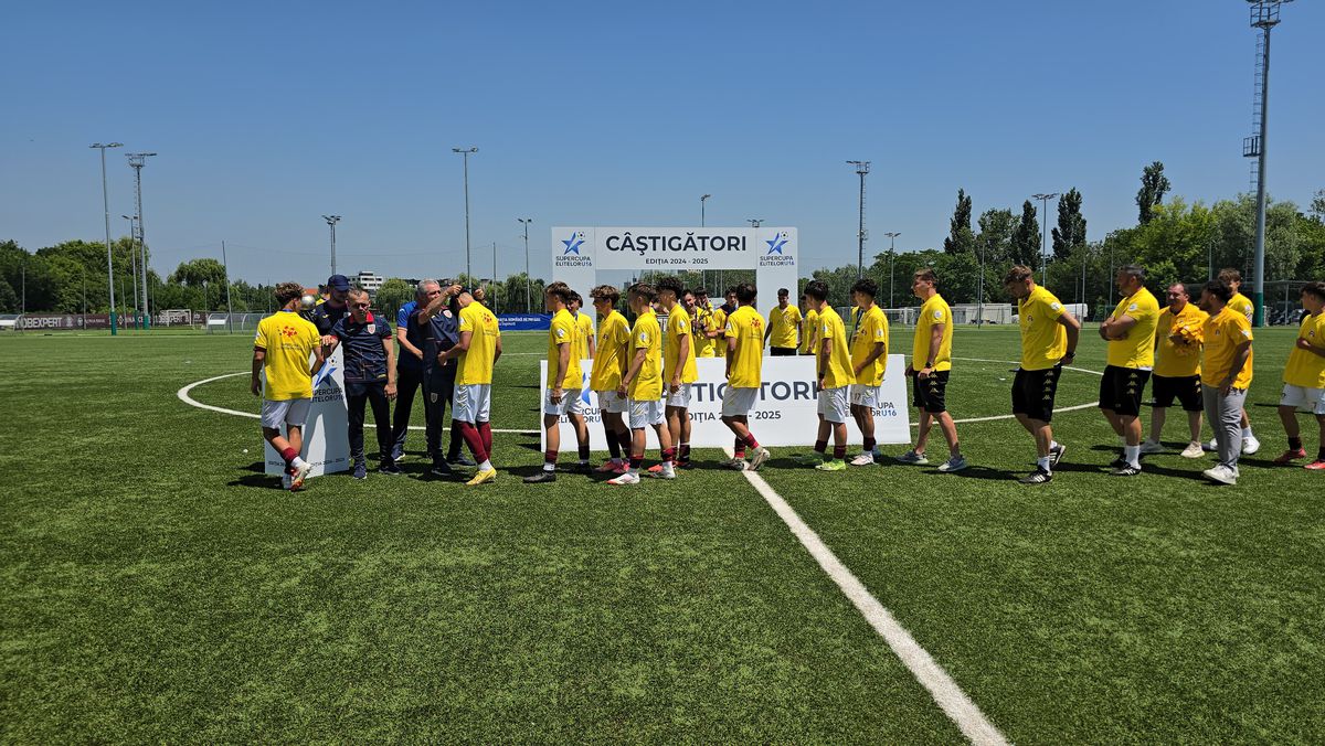 Dan Șucu, la meciul dintre Rapid U16 și U Cluj U16