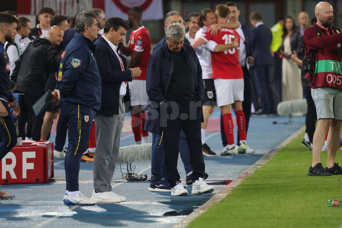 Mircea Lucescu, la meciul Austria - România 2-1