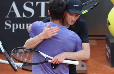 Nicola Pietrangeli, campion la Paris de două ori, despre finala masculină de la Roland Garros: „Carlos Alcaraz e un cal nărăvaș, dar Jannik Sinner e de neantins”