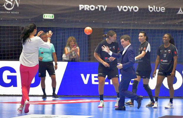 „Blatul” pus la cale la Gala Neagu: nimeni n-a anticipat ce urma să facă președintele Nicușor Dan în timpul meciului