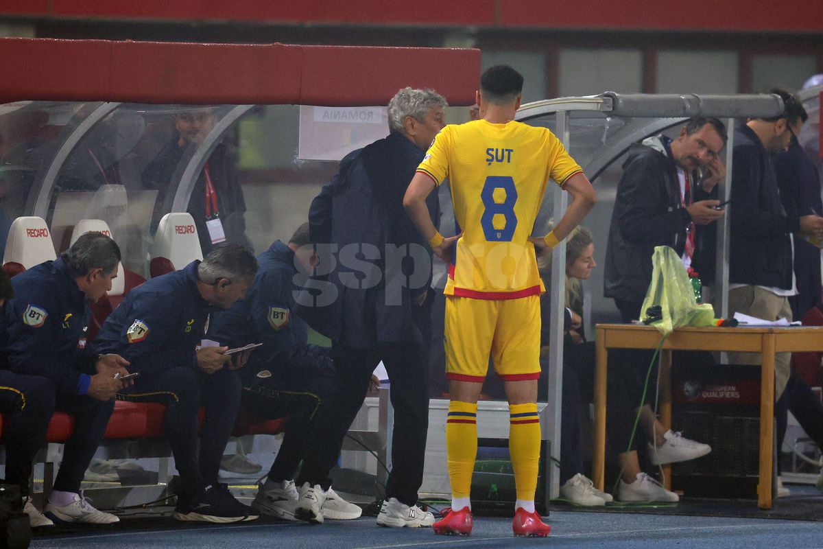 Mircea Lucescu, la meciul Austria - România 2-1