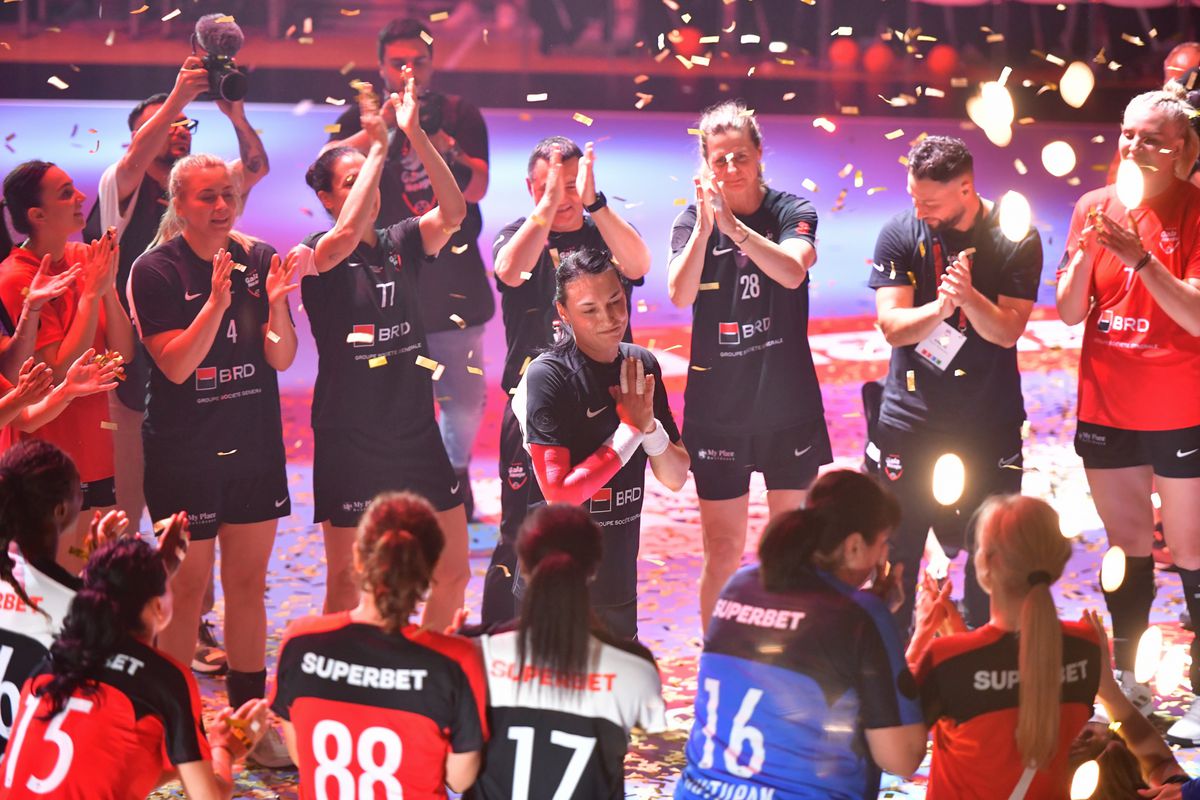 Imagini de pe parchet, după „Gala Neagu”