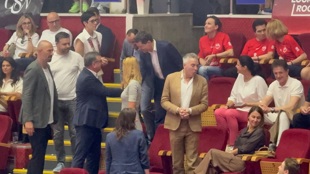 Președintele Nicușor Dan s-a ținut de cuvânt și a venit la Gala Neagu: cum a reacționat sala când și-a făcut apariția