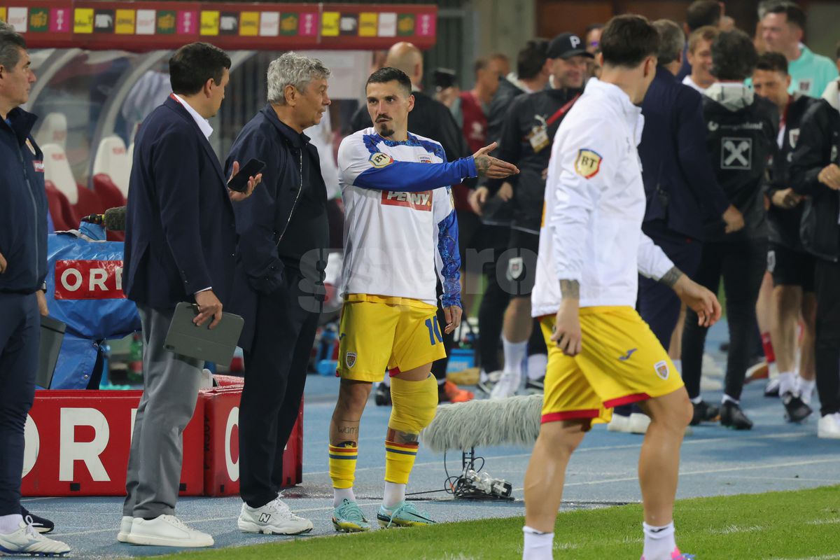 Mircea Lucescu, la meciul Austria - România 2-1