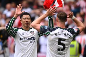 „Here we go!” » Fratele lui Jude Bellingham ajunge la Borussia Dortmund pentru o sumă record