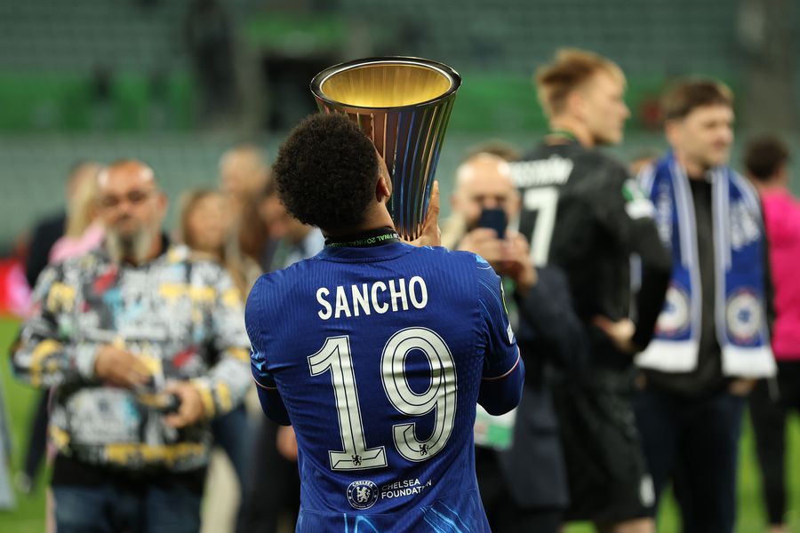 Fenerbahce pregătește un transfer de top pentru Liga Campionilor » Jose Mourinho a pus ochii pe un star din Premier League
