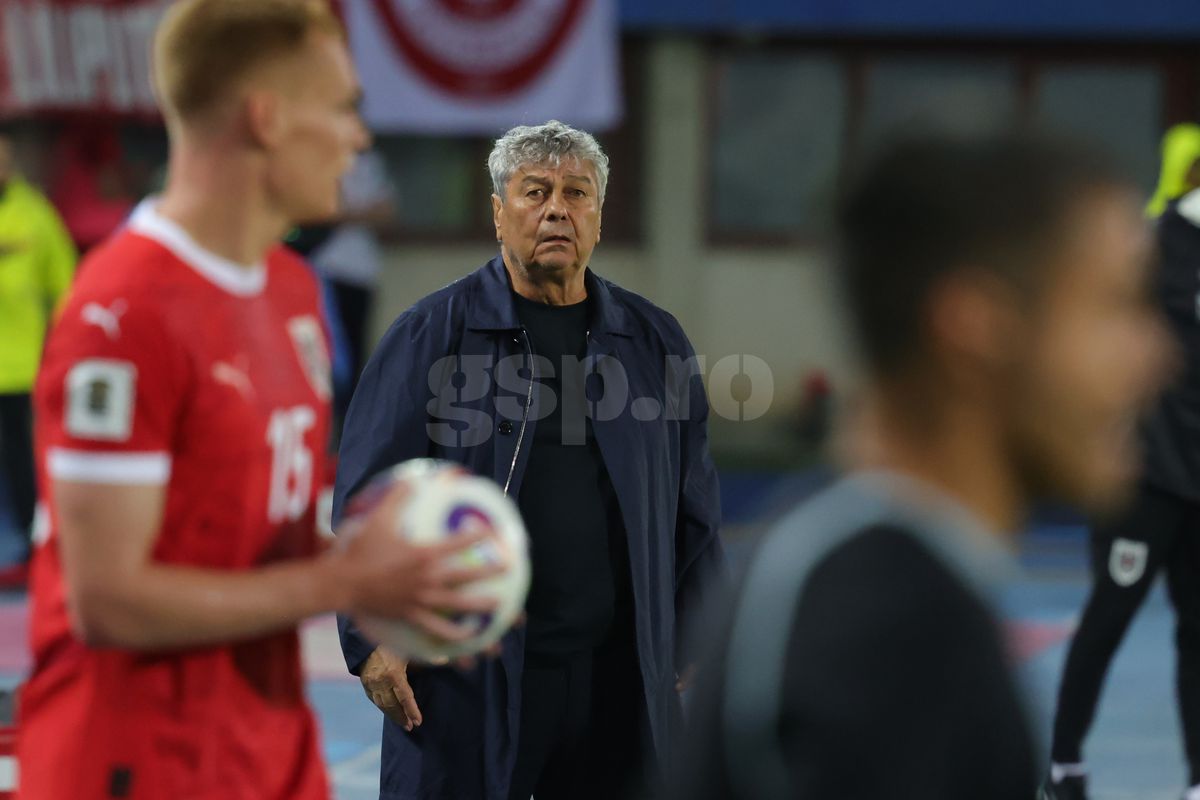 Mircea Lucescu, la meciul Austria - România 2-1