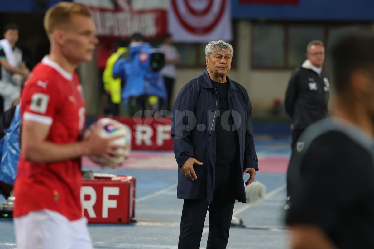 Mircea Lucescu, la meciul Austria - România 2-1