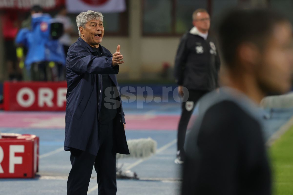 Mircea Lucescu, la meciul Austria - România 2-1