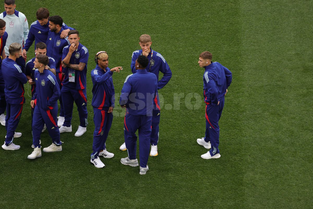 Spania, inaintea meciului cu Portugalia