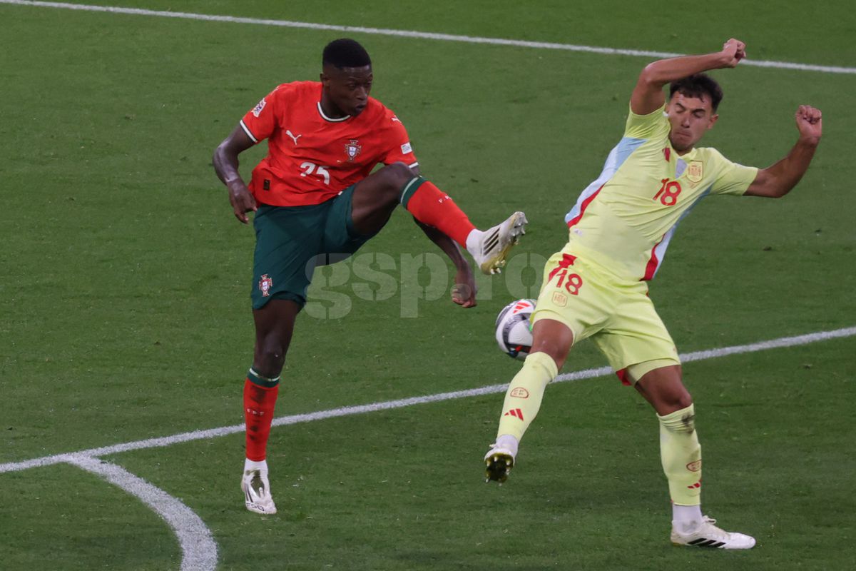 Pentru eternita7e! Portugalia a câștigat la loviturile de departajare finala Nations League cu Spania. La 40 de ani, Cristiano Ronaldo a plâns ca un copil