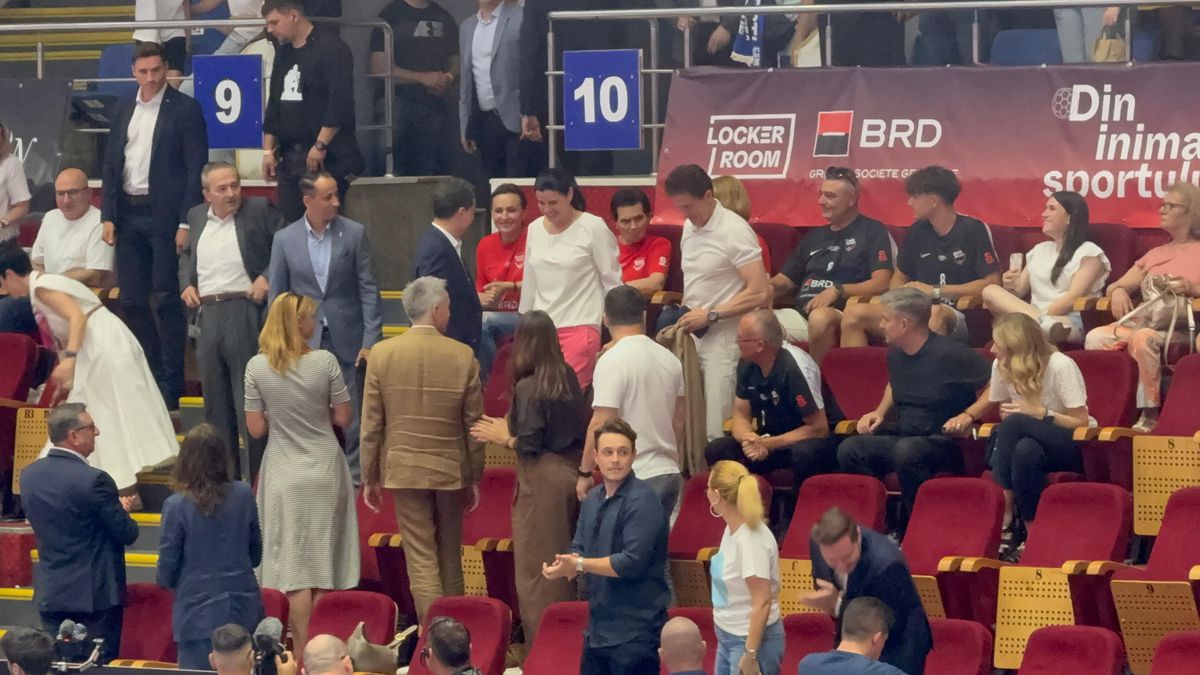 Președintele Nicușor Dan s-a ținut de cuvânt și a venit la Gala Neagu: cum a reacționat sala când și-a făcut apariția