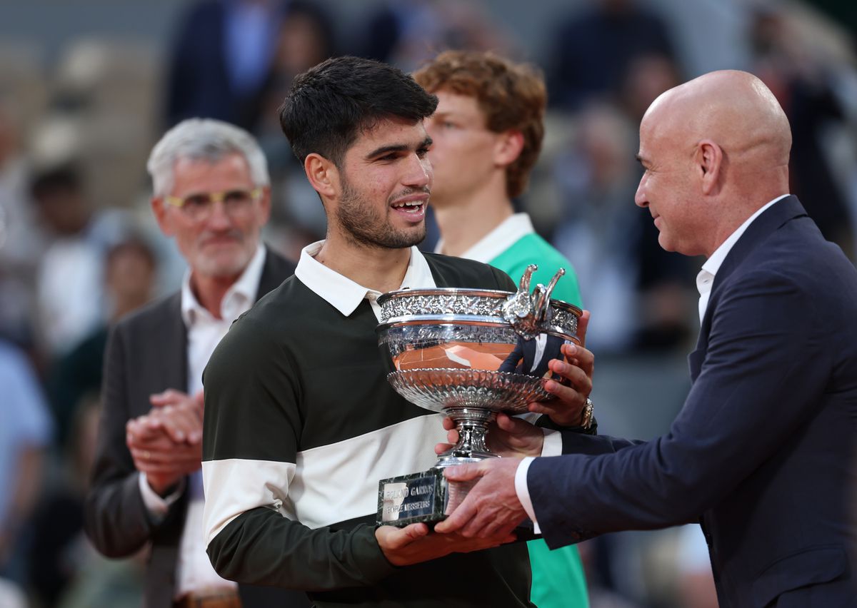 Legendarul Federer, elogii după finala de la Roland Garros dintre Carlos Alcaraz și Jannik Sinner: „Trei câștigători”
