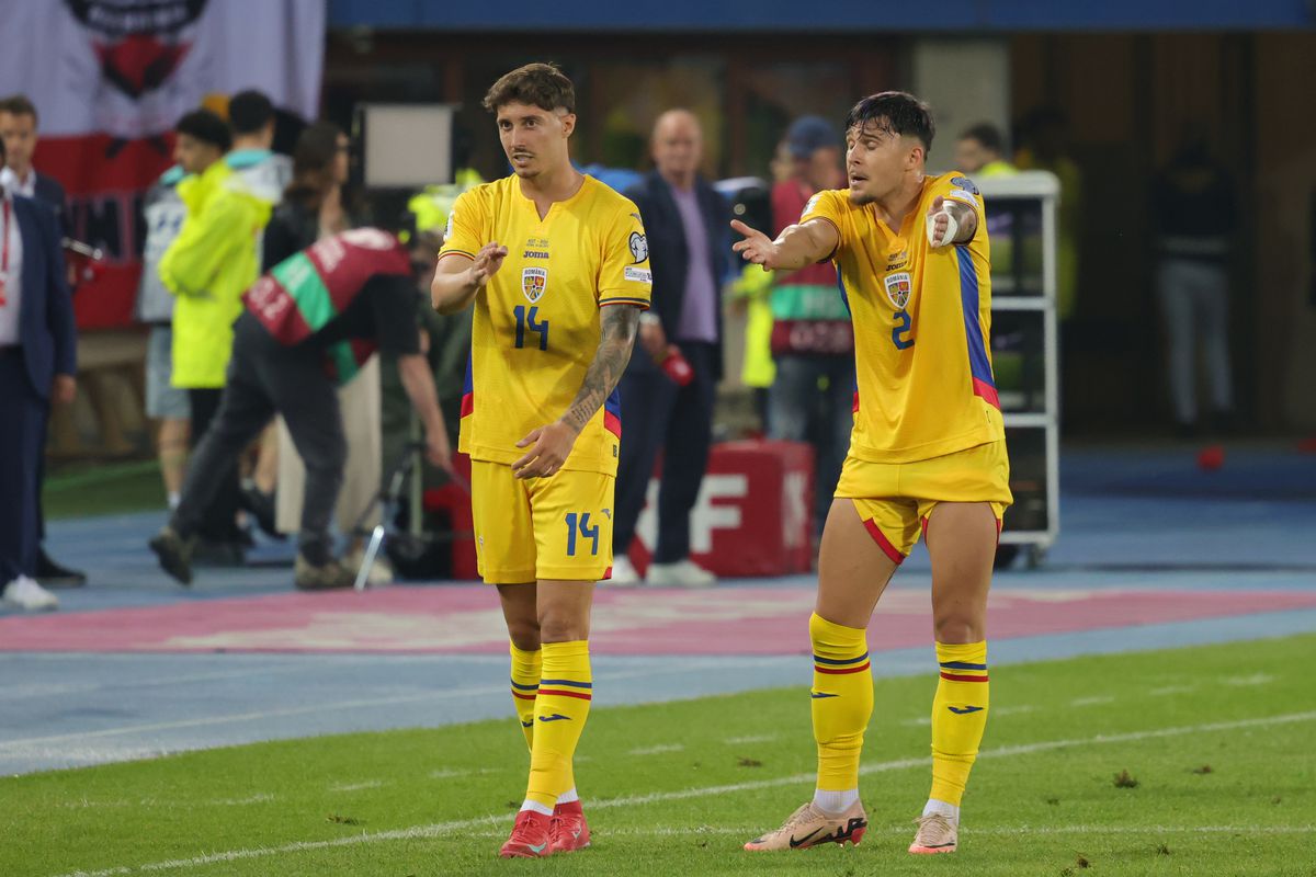 Dispută între Andrei Raţiu şi David Miculescu la finalul partidei Austria - România 2-1