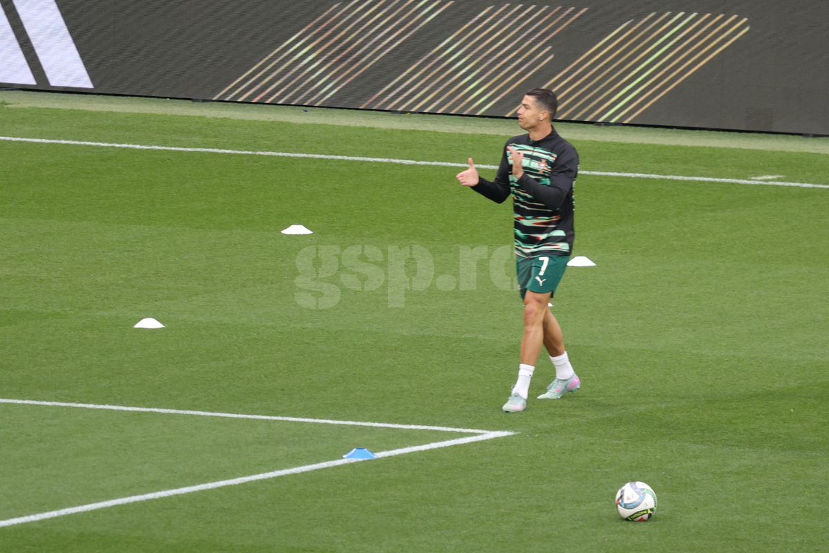 „Siuuuuuu” » Cadru cu cadru: ce s-a întâmplat pe Allianz Arena, imediat după ce Cristiano Ronaldo a ieșit pe teren pentru finala cu Spania
