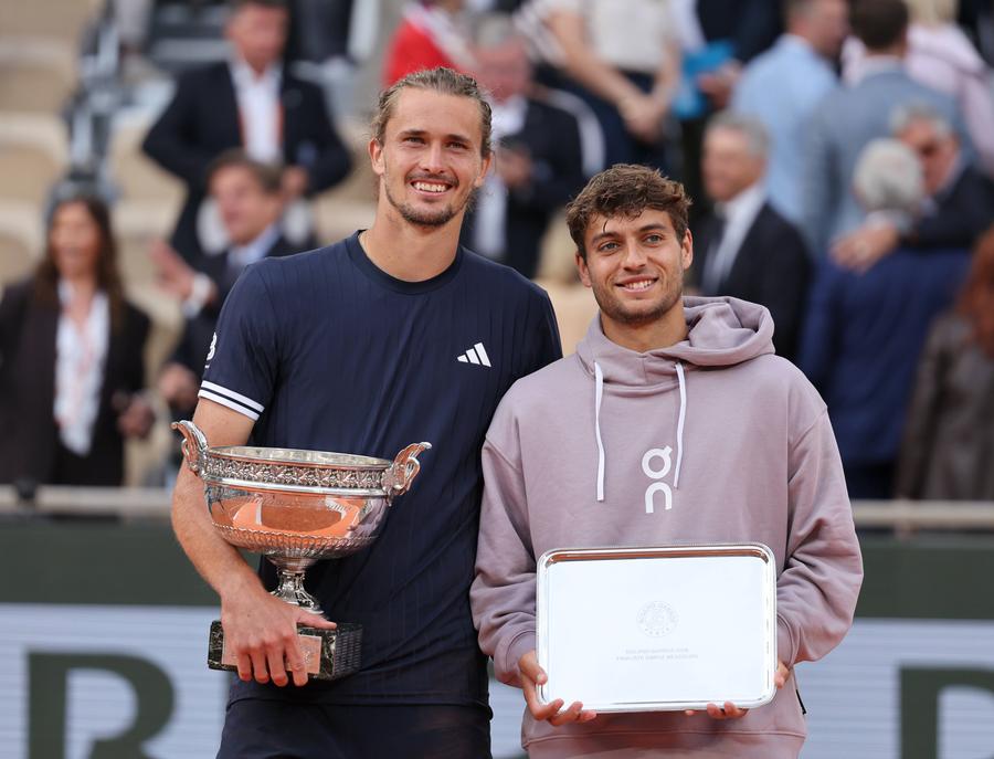 Alexander Zverev și Flavio Cobolli, după finala de la Roland Garros Clasamentul ATP după Roland Garros » Nimic nu se schimbă pentru campionul de la Paris