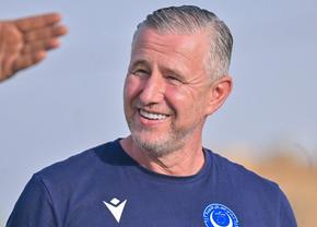 Cu contractul pe masă, Laurențiu Reghecampf a luat decizia importantă privind viitorul său