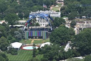 Gala UFC, organizată de Donald Trump la Casa Albă, e în pericol, după intentarea unui proces federal: „O utilizare profund abuzivă a monumentelor”