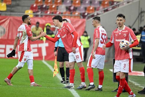 Valentin Țicu (numărul 55) // FOTO: Imago Images