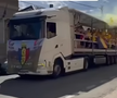 Sărbătoare inedită după titlul câștigat la județ: jucătorii s-au plimbat cu TIR-ul prin oraș și au aprins fumigene