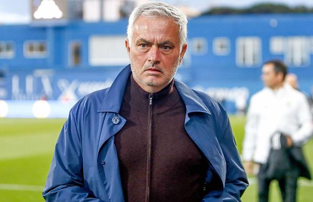 Real Madrid îl anunță astăzi pe Jose Mourinho: cât primește Benfica + cine îl înlocuiește la Lisabona