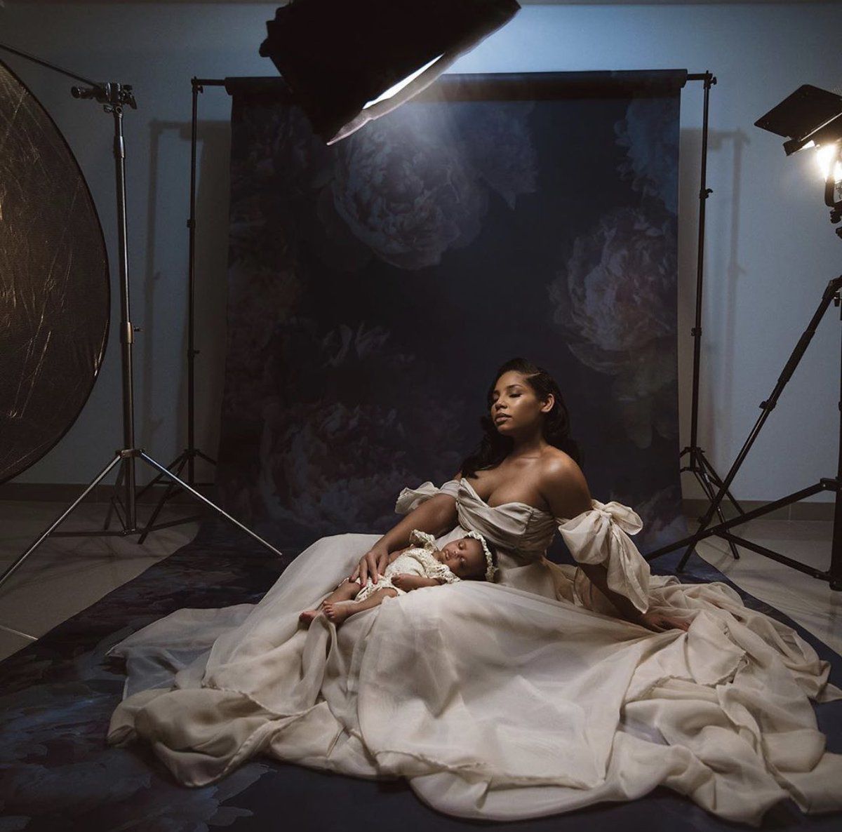 Usain Bolt a postat prima imagine cu fiica sa, Olympia, de ziua iubitei: „Voi continua să-ți dau motive să zâmbești”