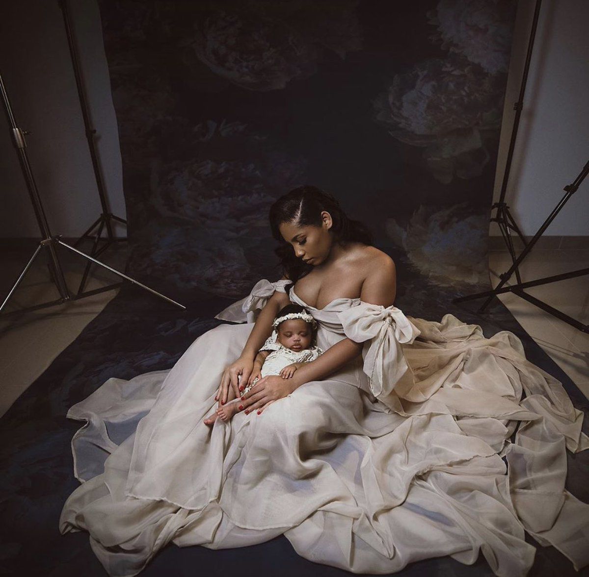 Usain Bolt a postat prima imagine cu fiica sa, Olympia, de ziua iubitei: „Voi continua să-ți dau motive să zâmbești”