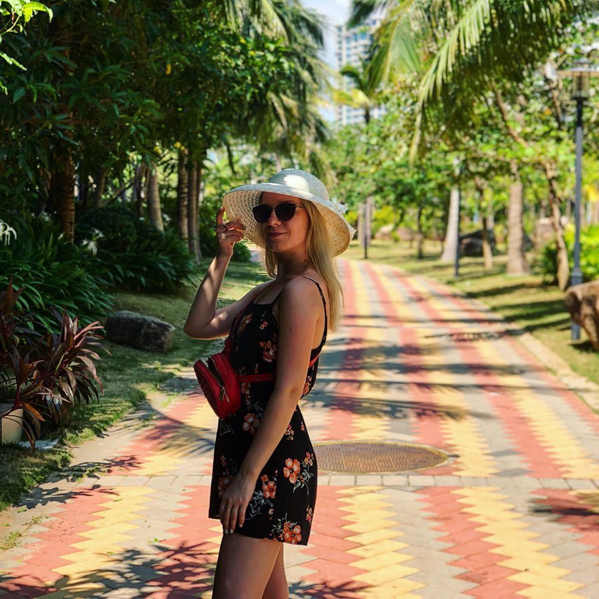 FOTO Ce s-a întâmplat cu asistenta din Rusia care a apărut în lenjerie intimă în fața pacienților: „Am alte priorități în viață”