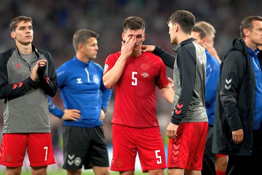 Danezii au izbucnit în plâns la finalul meciului cu Anglia / Sursă foto: Guliver/Getty Images