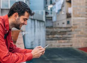 Cum să alegi un telefon performant. 5 lucruri la care să fii atent
