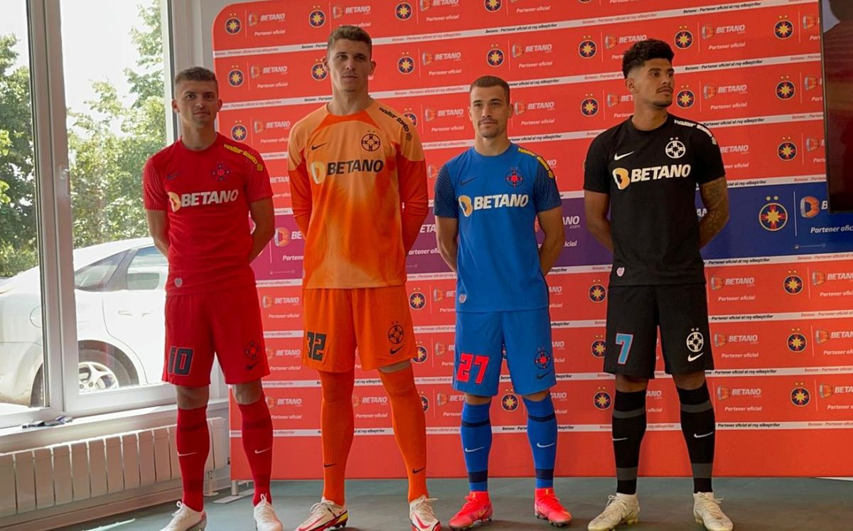FCSB și-a prezentat echipamanetul pentru noul sezon: „Cel mai frumos din ultimii 30 de ani!” + Sigla Peluzei Nord, prezentă pe tricouri
