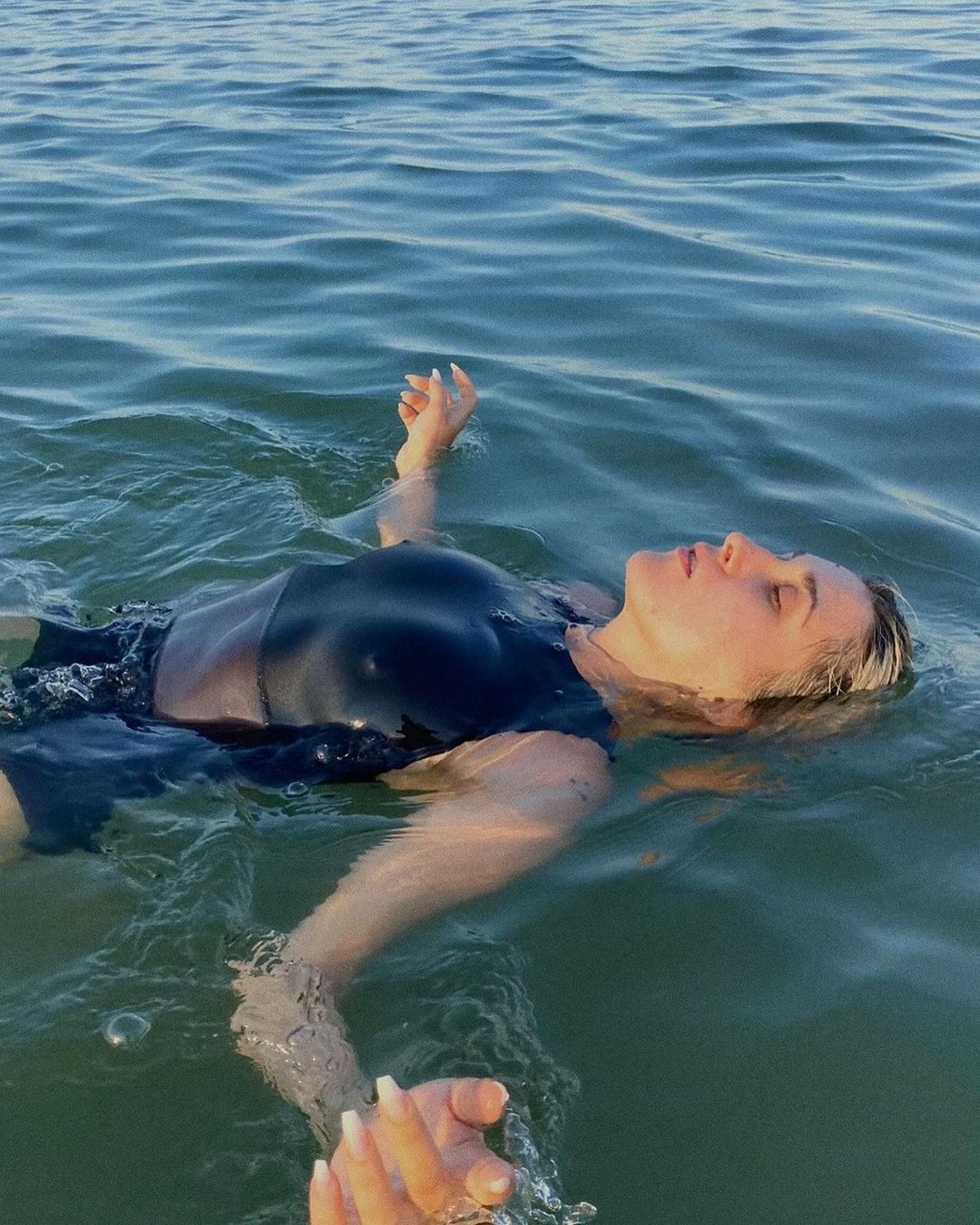 Adda a atras toate privirile la Supercupa dintre Farul și Sepsi » Poză specială cu „Regele”