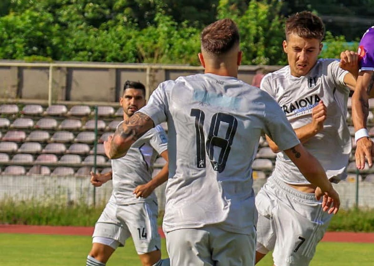 Le-au închis porțile de teamă să nu fie spionați! Cât s-a terminat amicalul strict-secret comandat de FCU Craiova înaintea derby-ului cu FCSB