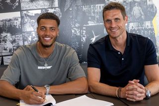 Și-a chemat jucătorul în ședință și îl cenzurează! » Ce trebuie să facă acum mijlocașul Borussiei Dortmund