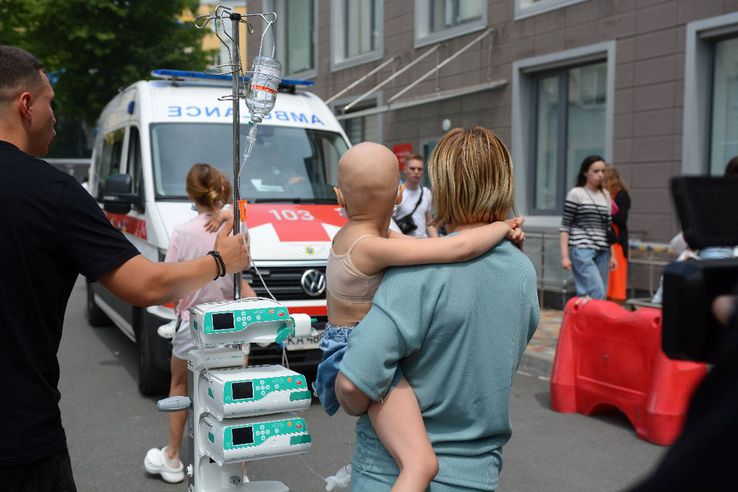 Urmările atacului cu rachete lansat de Rusia asupra Kievului / Sursă foto: Imago Images