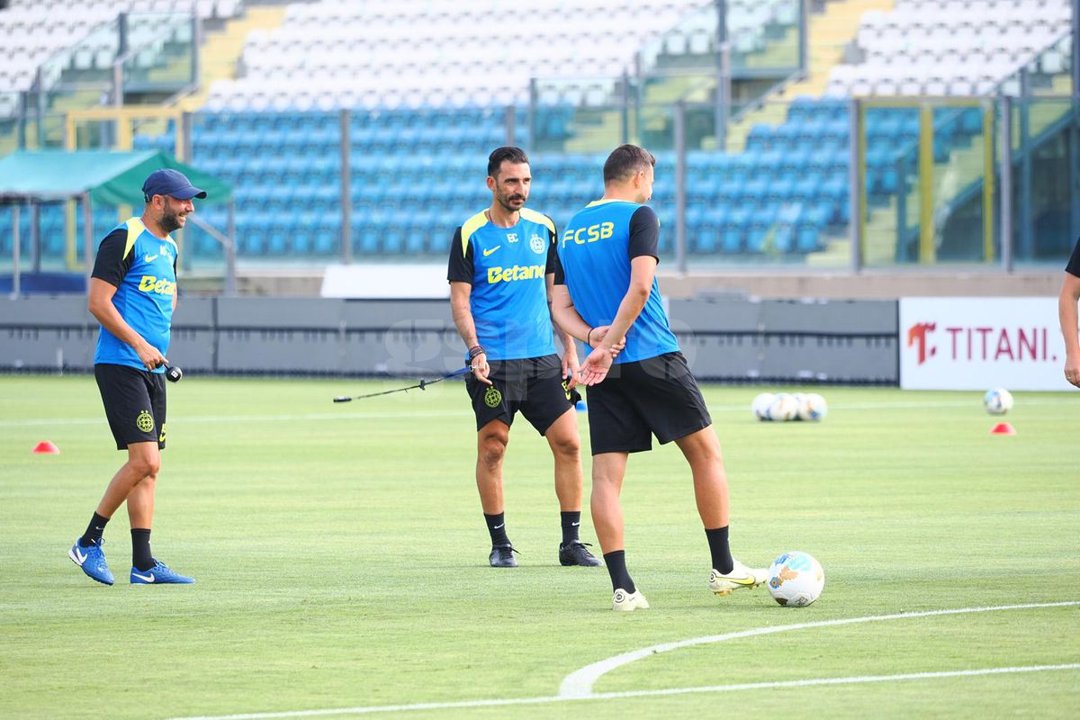 Antrenament FCSB inaintea primului meci din Champions League