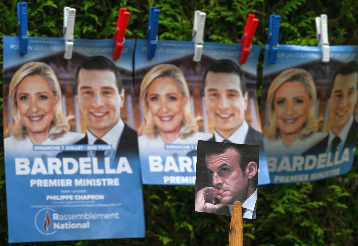 Haos politic în Franța, sunt afectate și Jocurile Olimpice?! Demisie și un semnal de alarmă: „E o situație fără precedent”