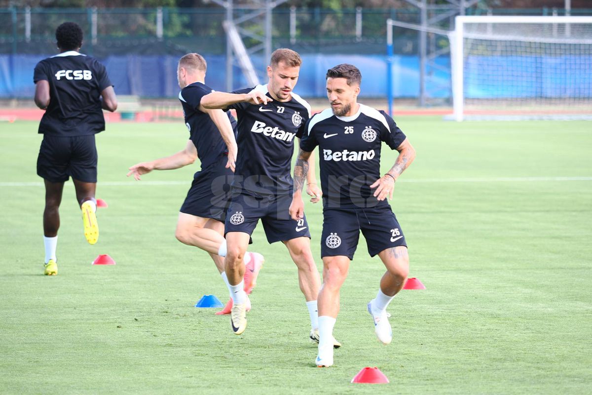 Antrenament FCSB inaintea primului meci din Champions League