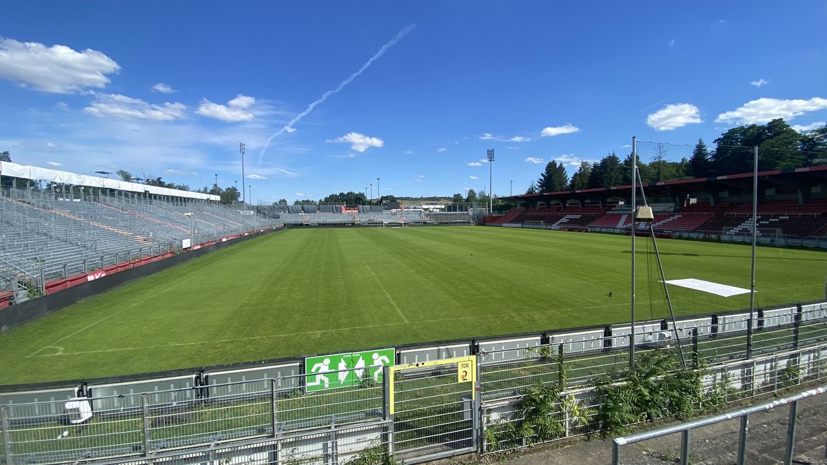 Akon Arena - inainte si dupa