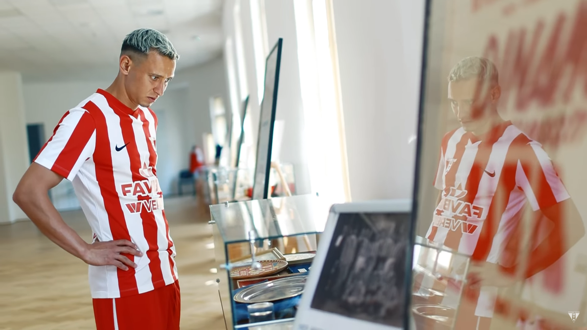 Au schimbat sponsorul tehnic și au cel mai apreciat echipament din Superliga: „În sfârșit! Tricouri de legendă!”